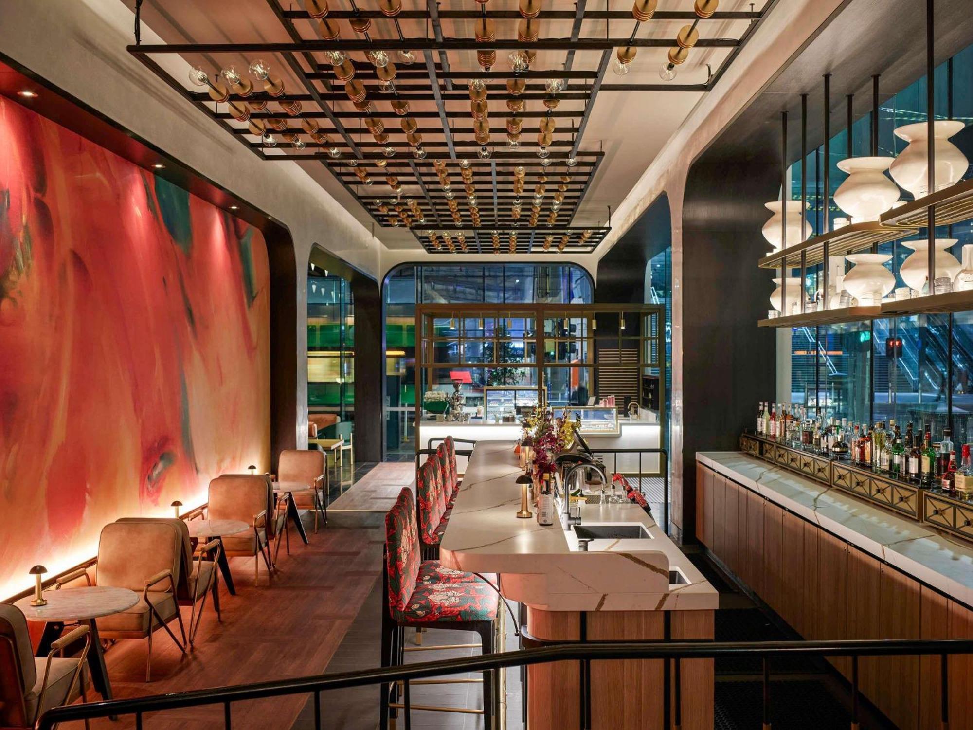 Hotel Movenpick On Spencer 4*
